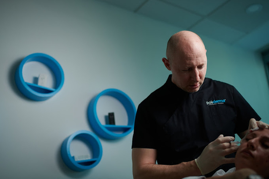 Slider image (7) Poliderma Clinic